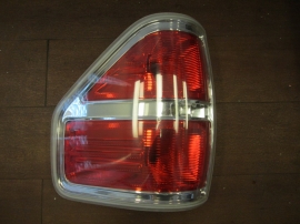 Ford - LEFT DRIVER TAIL LIGHT - 44ZH1982